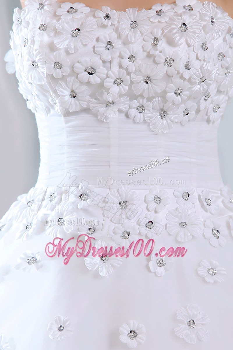 Ruching Floor-length Wedding Dress Decorated with Small Beaded Flowers