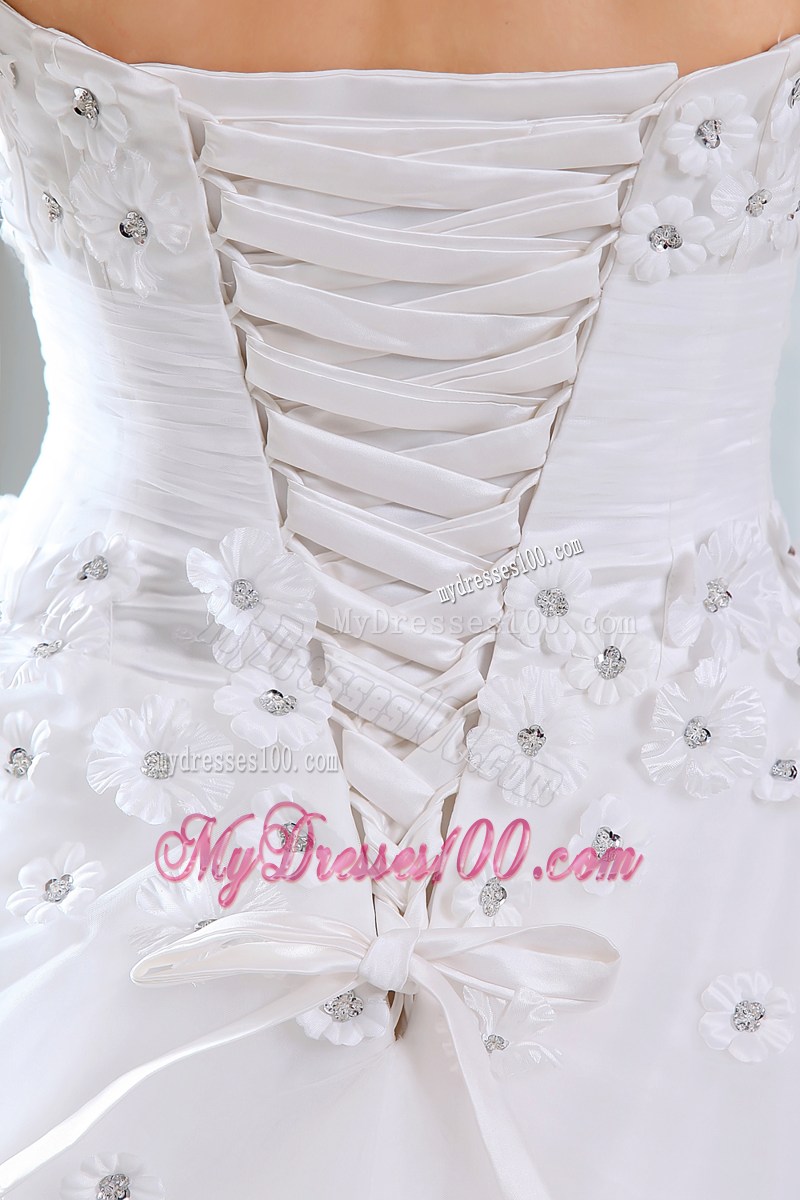 Ruching Floor-length Wedding Dress Decorated with Small Beaded Flowers