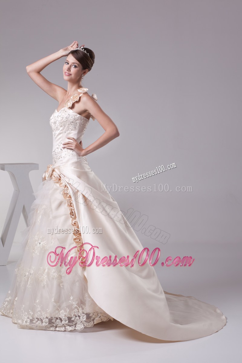 Hand Made Flowers One Shoulder Wedding Gowns in Champagne with Lace Edge