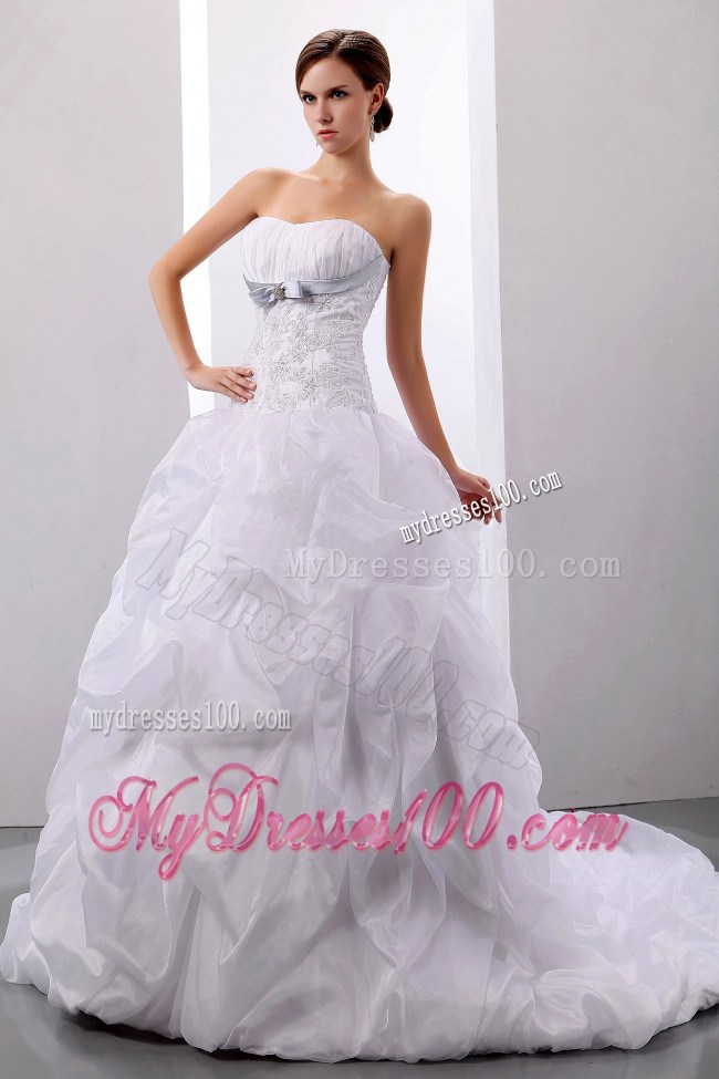 Ruching and Pick-ups Decorated Court Train Dresses for Wedding with Bowknot