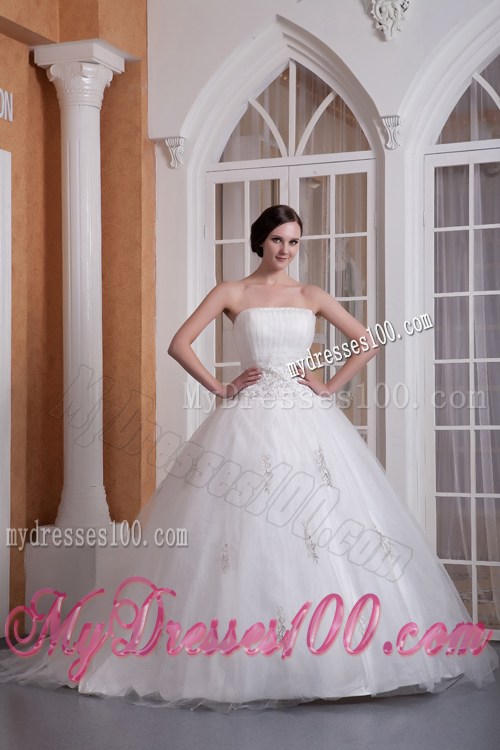 Ruching Wedding Bridal Gown with Brush Train and Beaded Appliques Waist