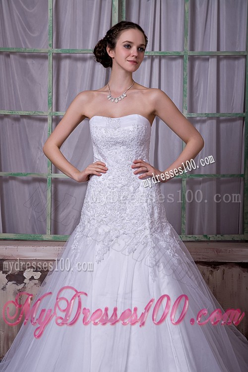 Pretty Appliques with Beadings Decorated Tulle Brush Train Dress for Wedding