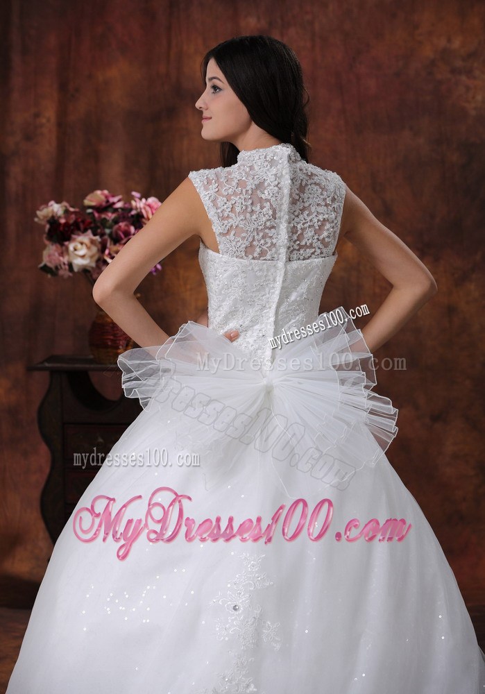 Jewelry High Neck Chapel Train Bridal Gowns with Lace Hemline and Bowknot Back