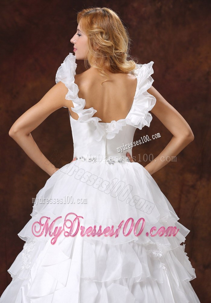 Exquisite Flouncing Scoop Neckline Long Bridal Gown with Ruffled Layers