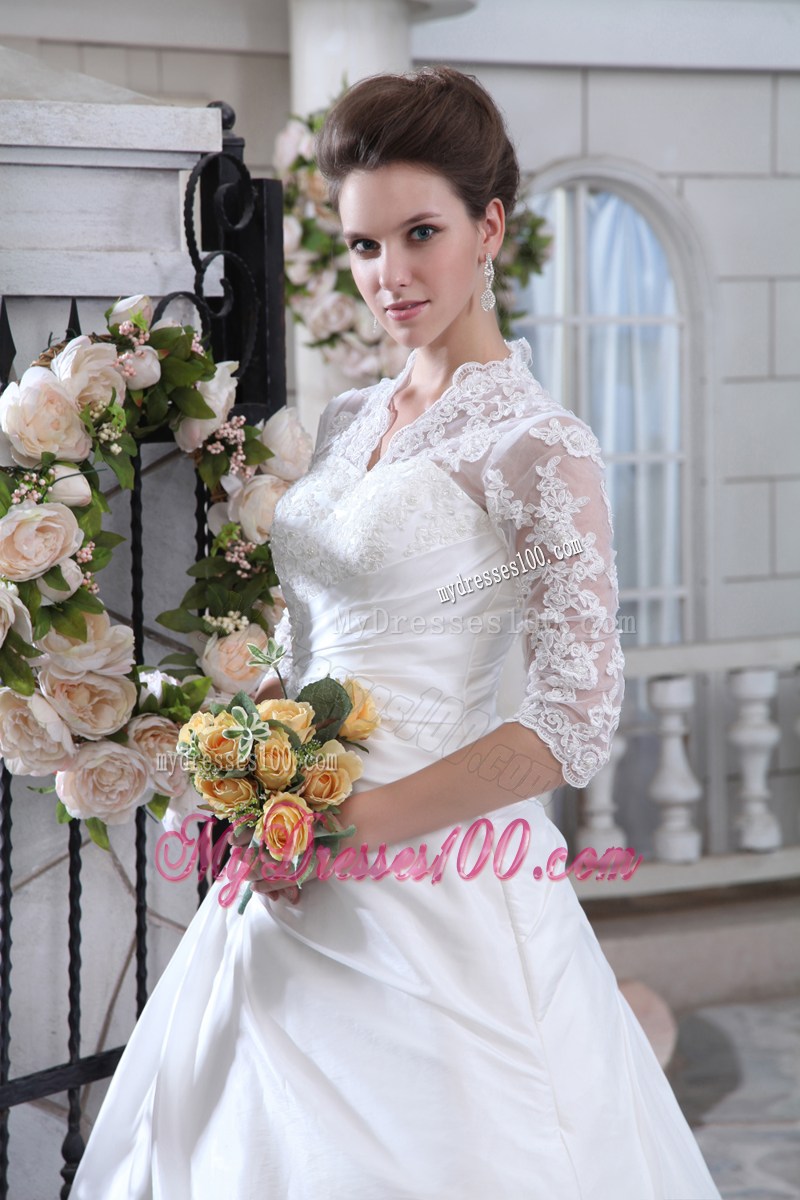 Lace Flower Half Sleeves Appliqued and Beaded Brush Train Bridal Gowns