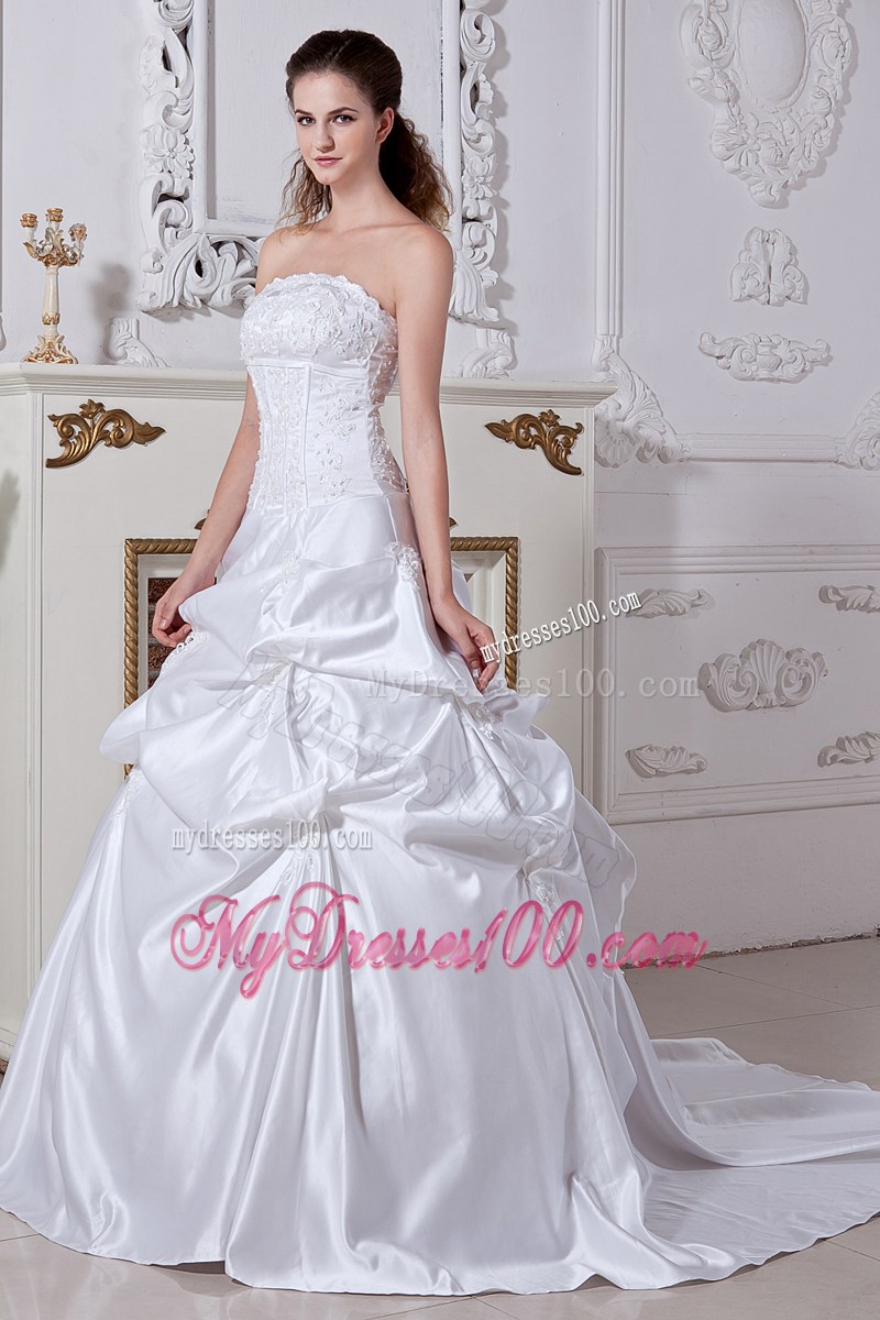 2013 Strapless Lace-up Court Train Embroidery Dresses for the Bride