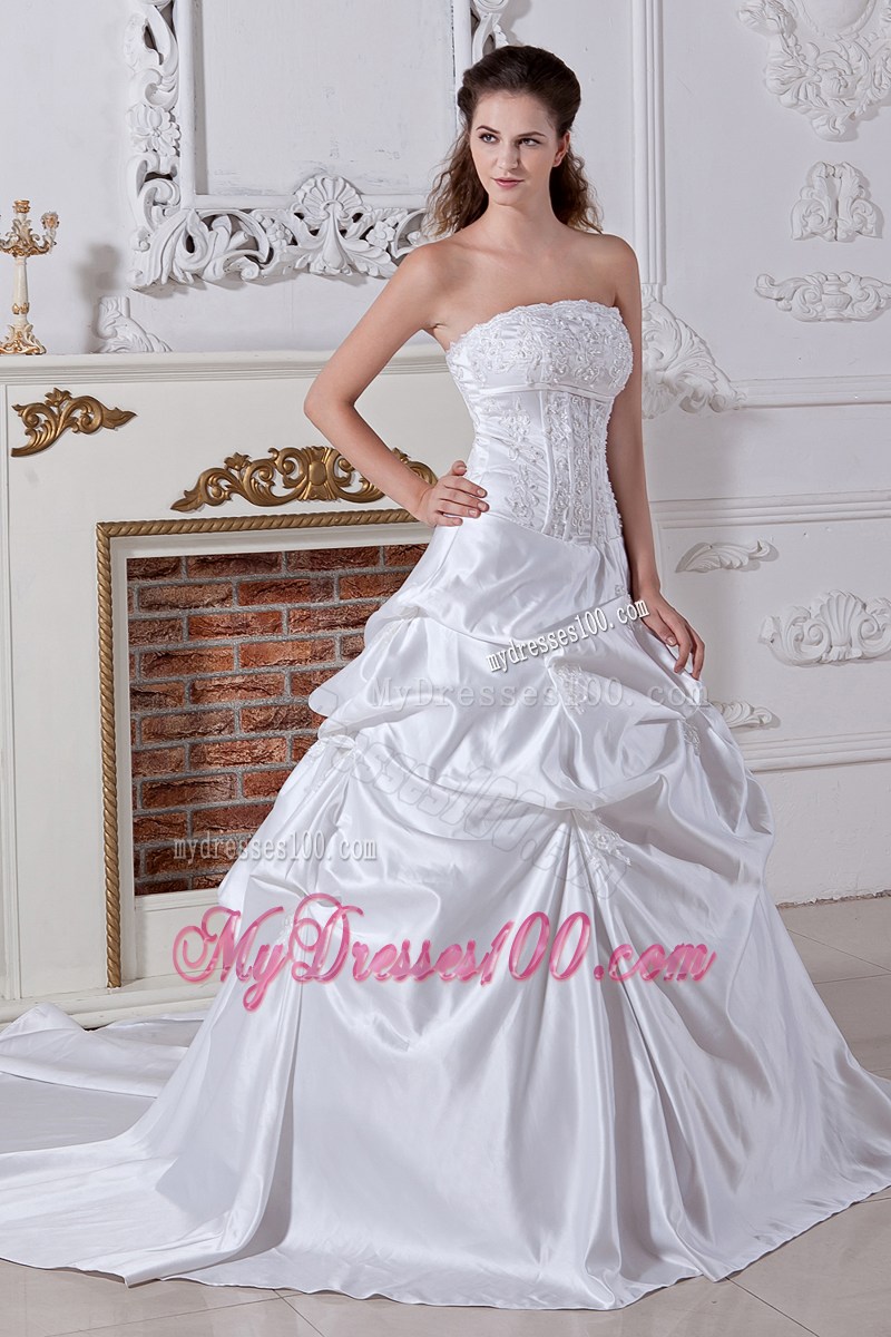 2013 Strapless Lace-up Court Train Embroidery Dresses for the Bride