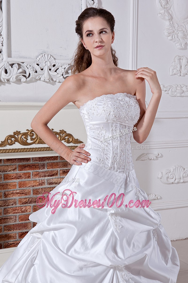 2013 Strapless Lace-up Court Train Embroidery Dresses for the Bride
