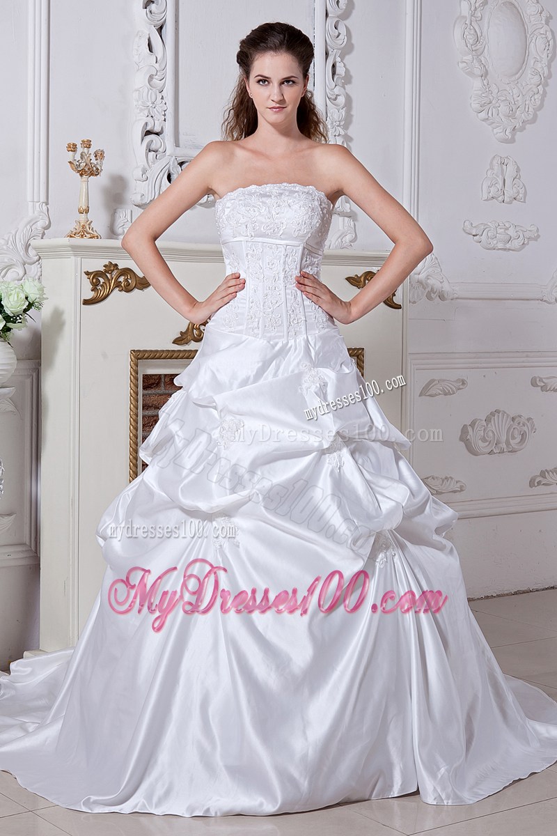 2013 Strapless Lace-up Court Train Embroidery Dresses for the Bride