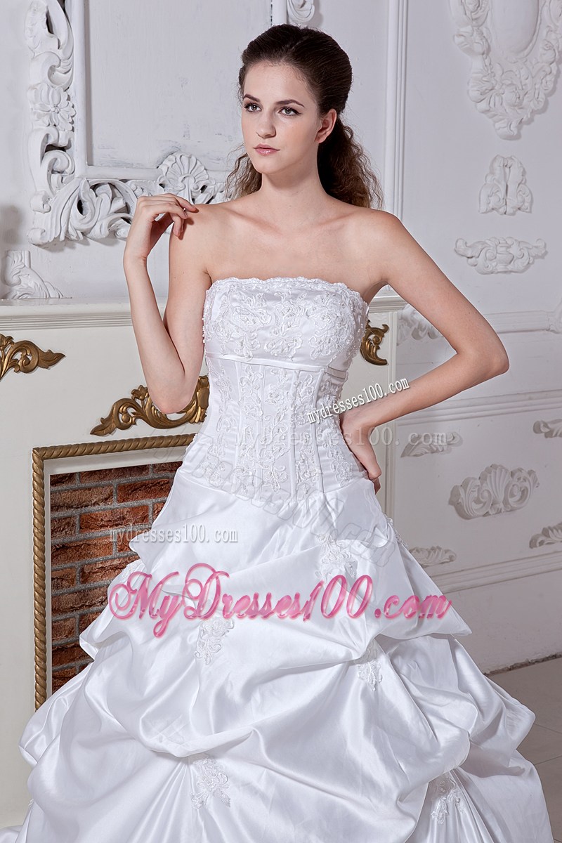 2013 Strapless Lace-up Court Train Embroidery Dresses for the Bride