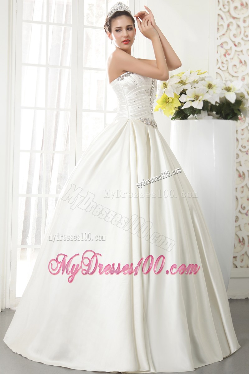 Luxurious Full Length Ball Gown Ruching Wedding Dress with Beading Neckline