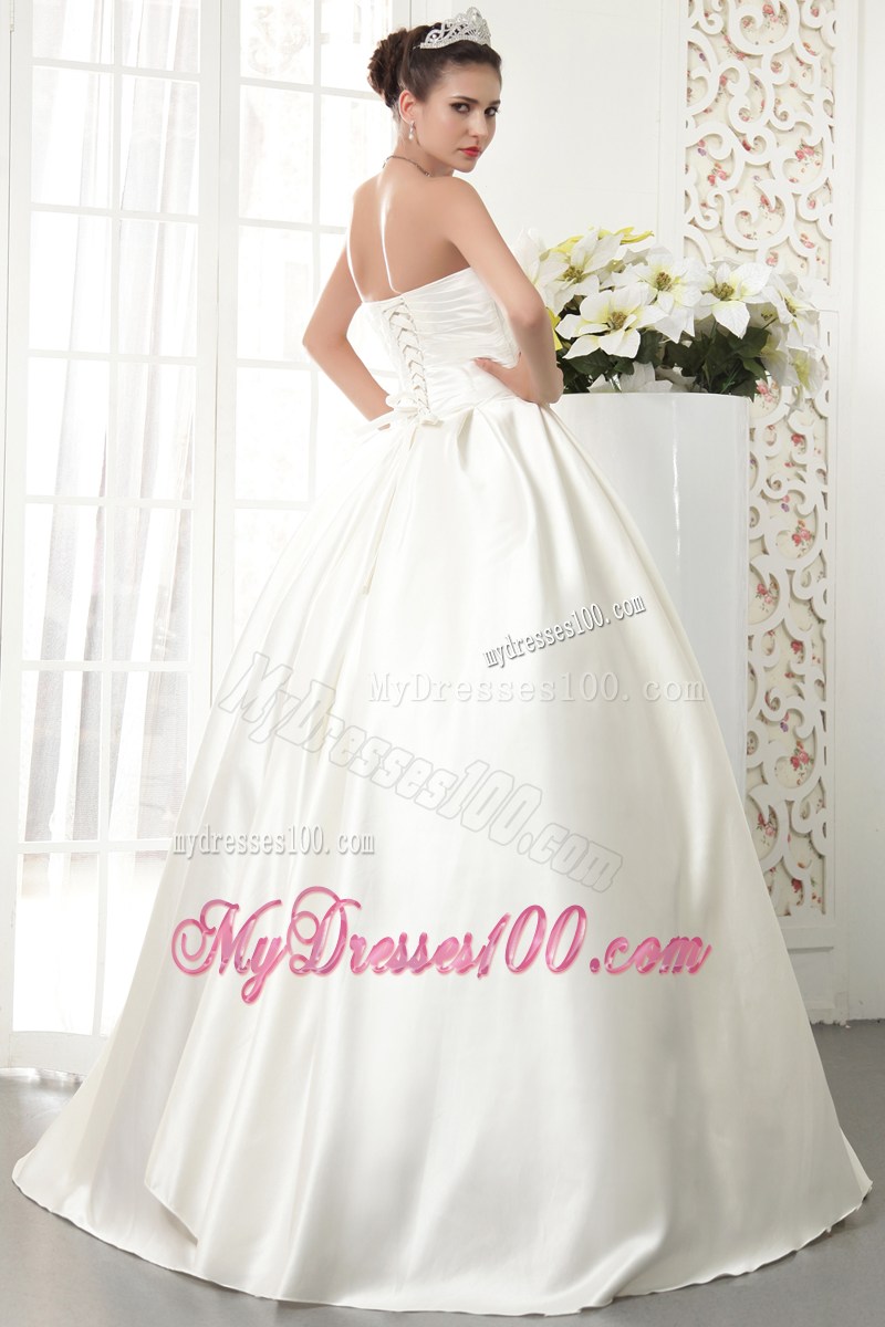 Luxurious Full Length Ball Gown Ruching Wedding Dress with Beading Neckline