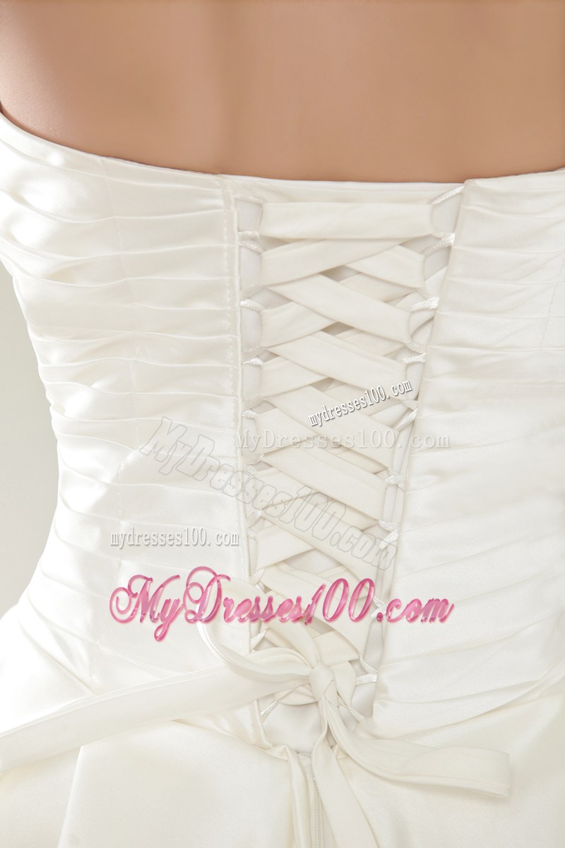 Luxurious Full Length Ball Gown Ruching Wedding Dress with Beading Neckline