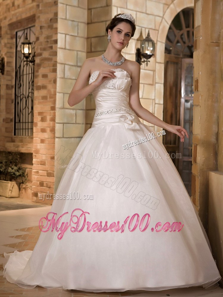 Jewelries and Ruching Brush Train Wedding Dresses Unique from Bowknot