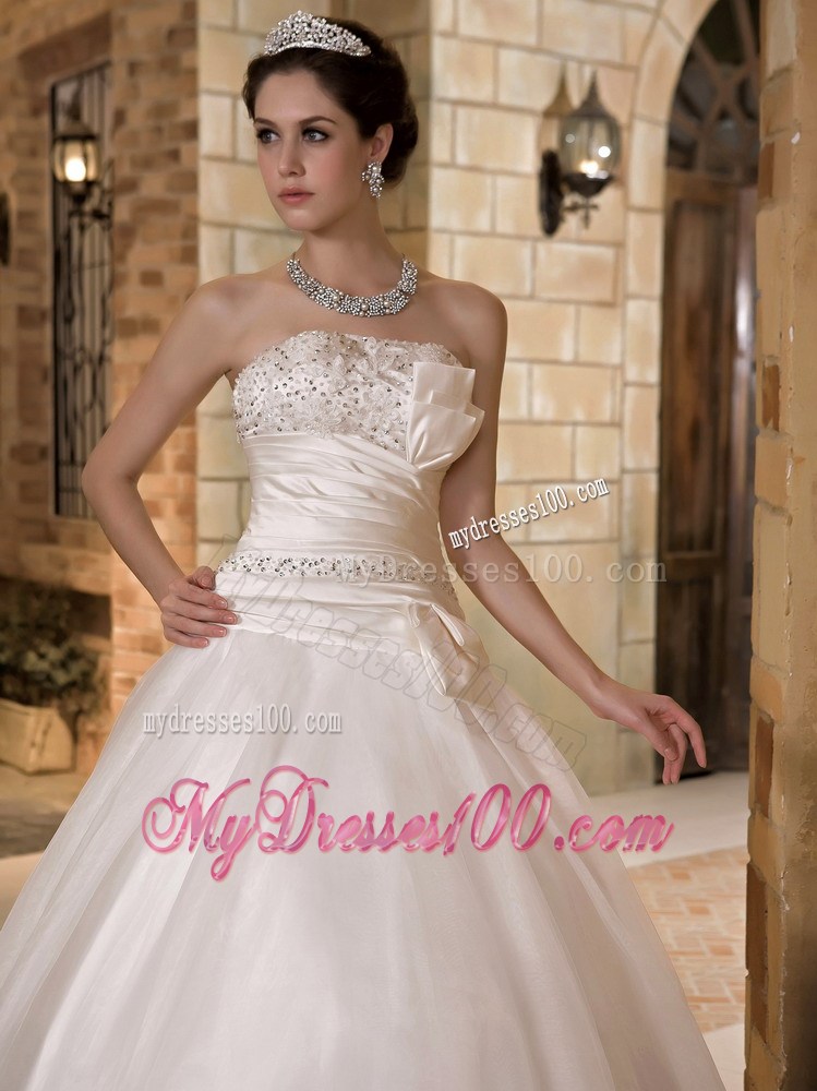 Jewelries and Ruching Brush Train Wedding Dresses Unique from Bowknot