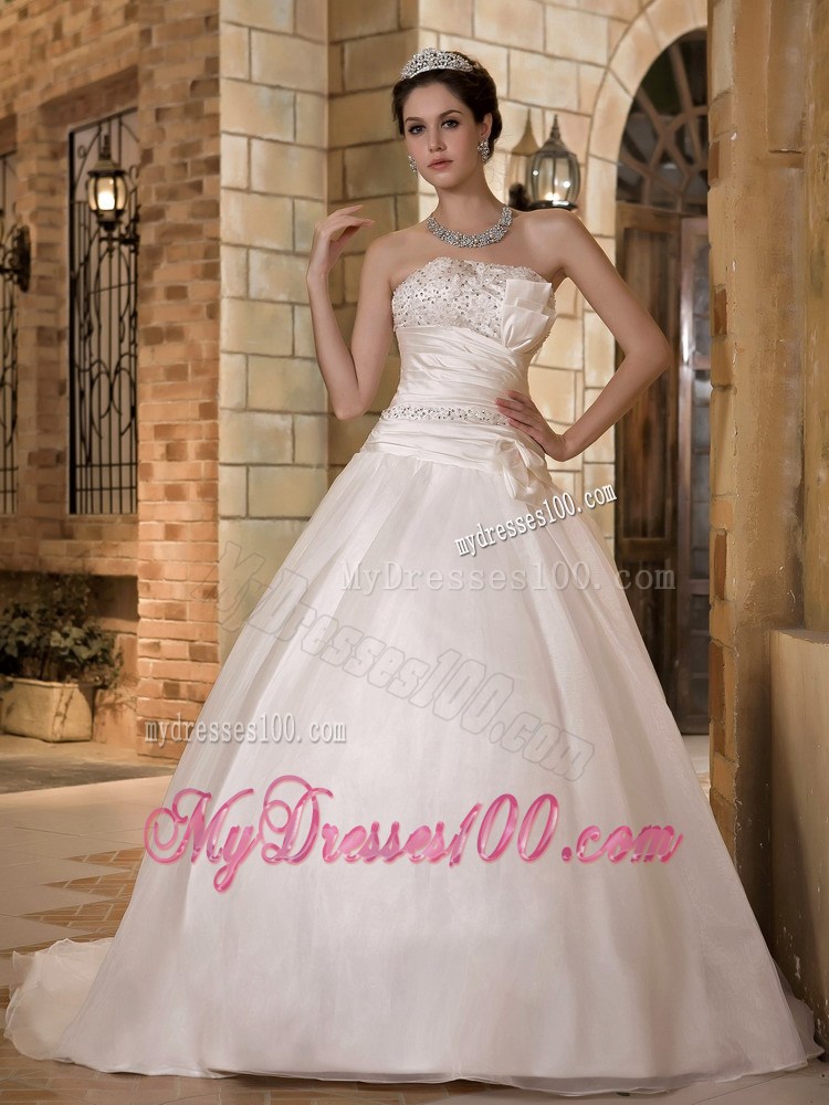 Jewelries and Ruching Brush Train Wedding Dresses Unique from Bowknot