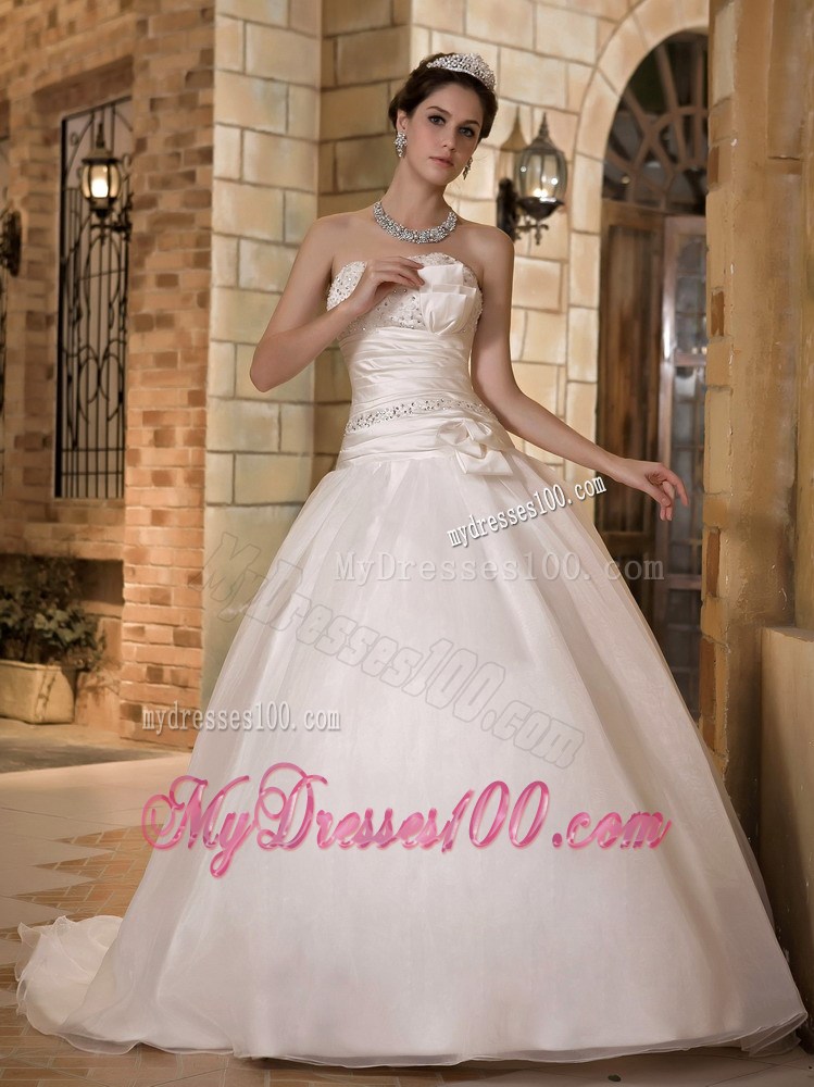 Jewelries and Ruching Brush Train Wedding Dresses Unique from Bowknot