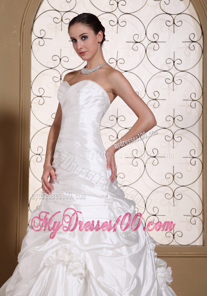 Most Popular Pick-ups Chapel Train White Wedding Gown Sweetheart