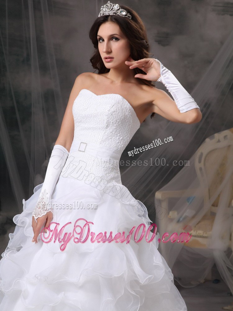 Ruffled Organza Layers Embellish on White Long Wedding Dresses