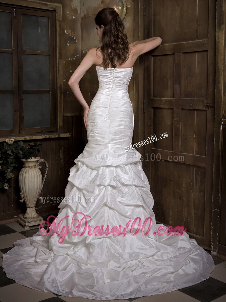 Ruching and Pick-ups Mermaid Strapless Dress for Wedding with Brush Train