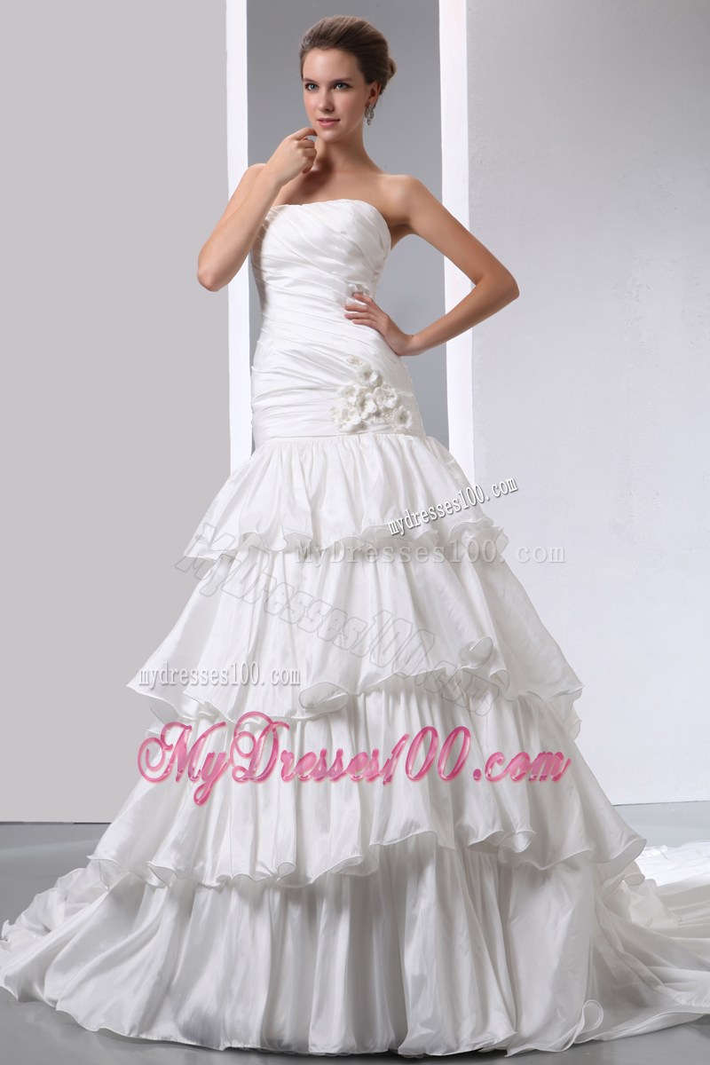 Layers Ruching Court Train Dresses for Brides Decorated with Small Flowers