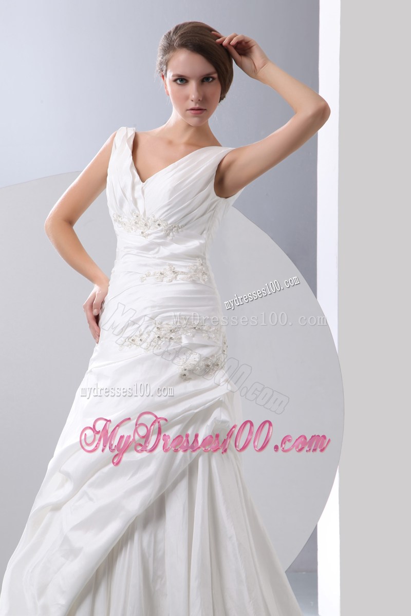 Straps Court Train Wedding Gowns Decorated with Beaded Appliques and Ruching