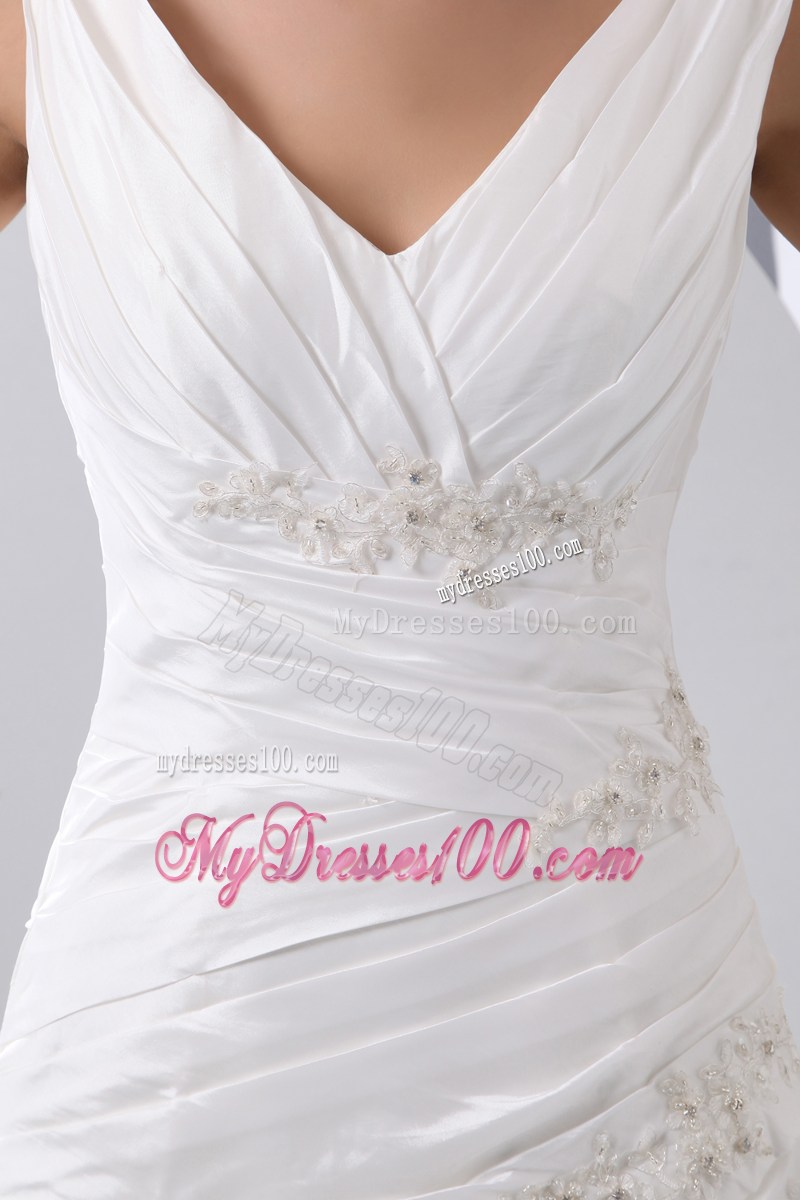 Straps Court Train Wedding Gowns Decorated with Beaded Appliques and Ruching