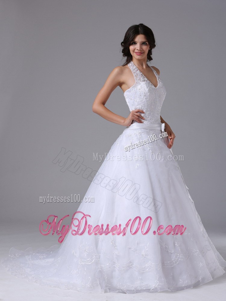 Halter Top Bowknot Lace Decoration White Wedding Gown in Style