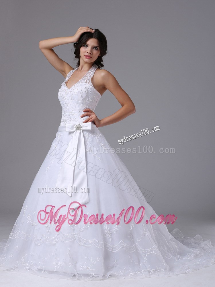 Halter Top Bowknot Lace Decoration White Wedding Gown in Style