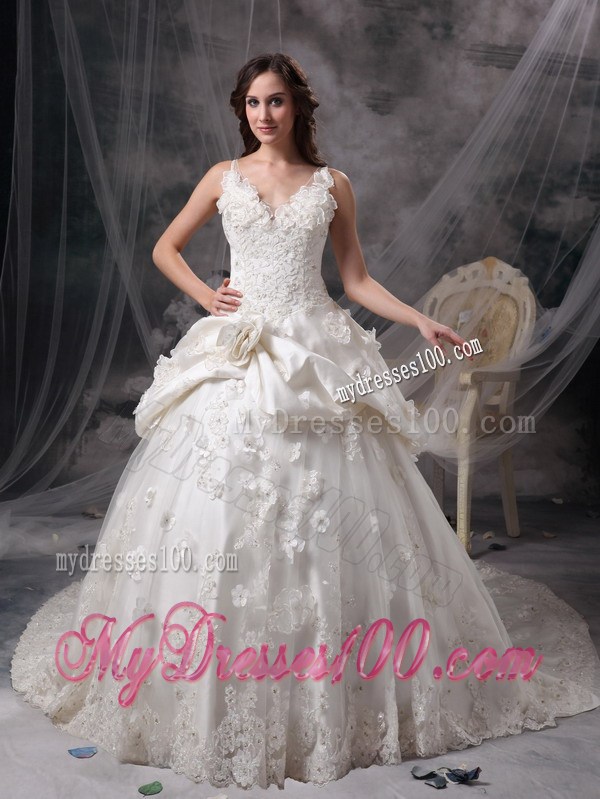 Chapel Train Wedding Dresses with Pick-ups Handle Flower and Lace Hemline