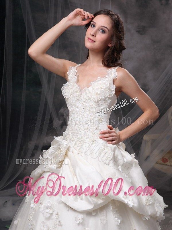 Chapel Train Wedding Dresses with Pick-ups Handle Flower and Lace Hemline