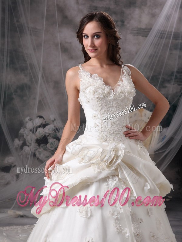 Chapel Train Wedding Dresses with Pick-ups Handle Flower and Lace Hemline