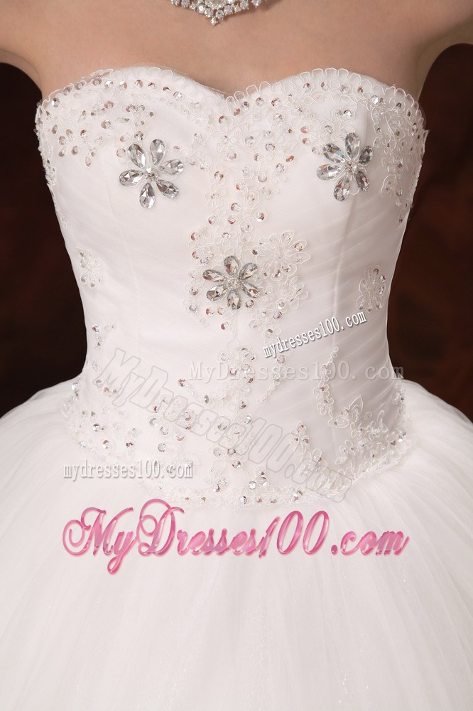 Fashionable Two Tiers Floral Beading Decorated Strapless Wedding Gown