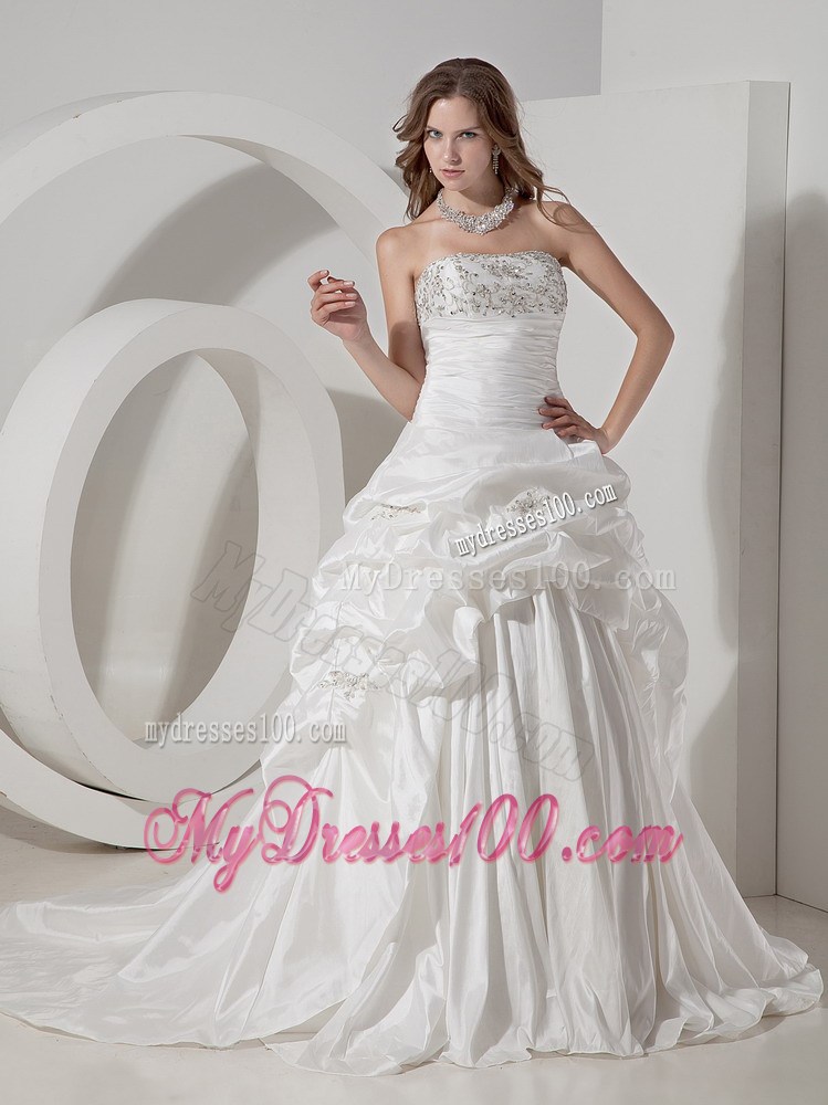 Beading and Pick-ups Accent Chapel Train Wedding Dress Sleeveless