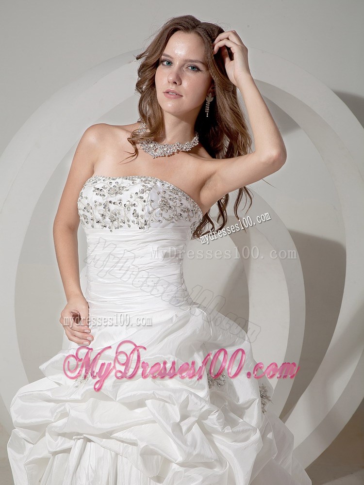 Beading and Pick-ups Accent Chapel Train Wedding Dress Sleeveless