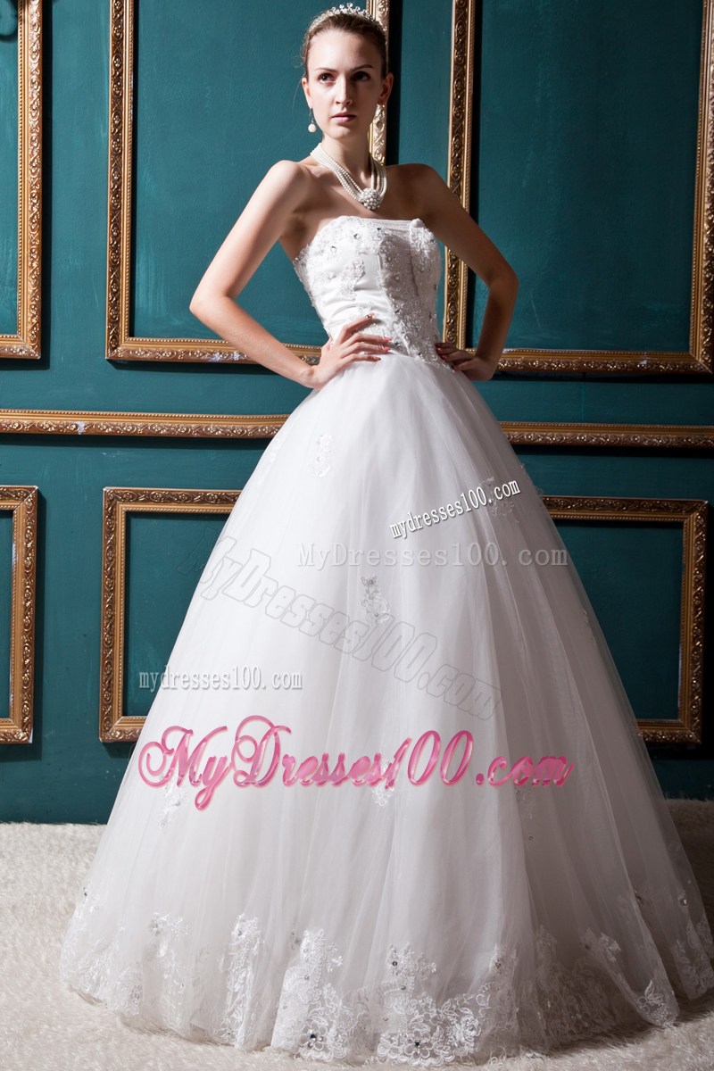Appliques and Beadings Decorated Dress for Wedding with Lace Hemline