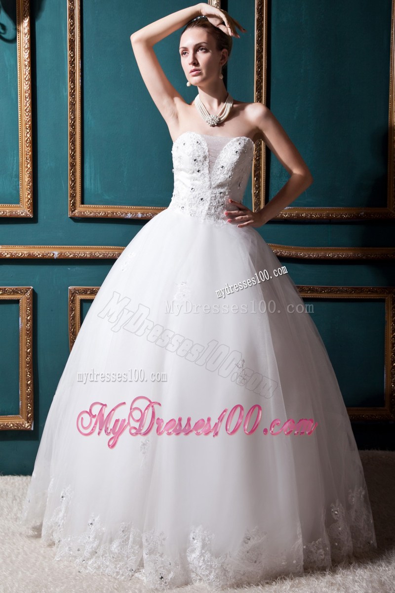 Appliques and Beadings Decorated Dress for Wedding with Lace Hemline