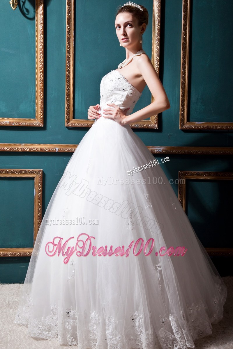 Appliques and Beadings Decorated Dress for Wedding with Lace Hemline