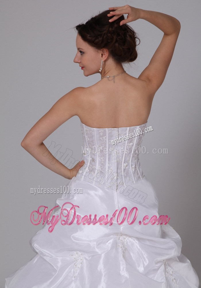 Shining Diamonds and Pick-ups Decorated Chapel Train Wedding Dresses