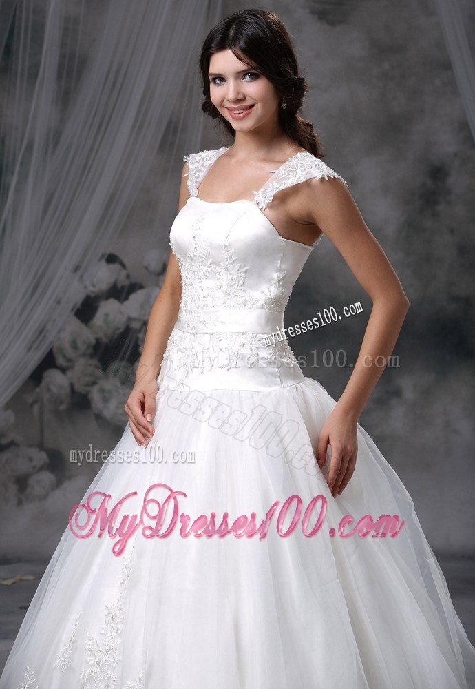 Beautiful Square Neckline Court Train Lace Hem White Wedding Gown