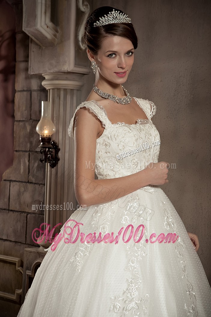 Lace Flowers Cap Sleeves Wedding Dress with Appliques and Lace Edge