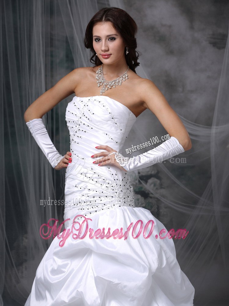 Pearl White Mermaid Bridal Dresses with Appliques and Pick-ups