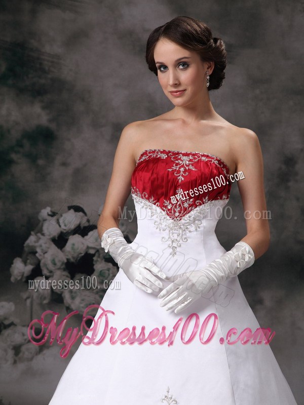 Embroidered Princess Court Train Bridal Dress in White and Red