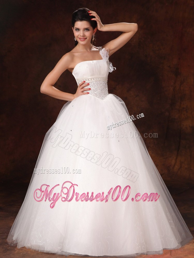 Jewelry One Shoulder Bridal Gown Decorated with Bowknot and Diamonds
