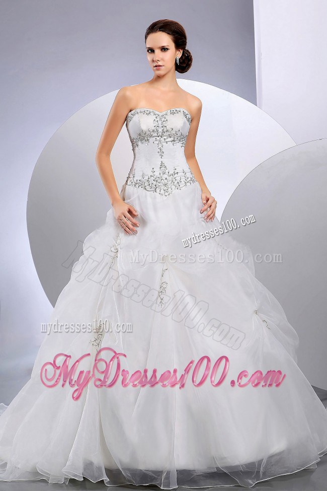 White Organza Ball Gown Court Bridal Gown with Beading and Appliques