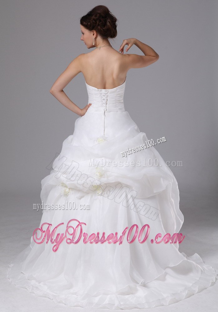 Layers Ruching and Hand Made Flowers Decorated Brush Train Wedding Dresses