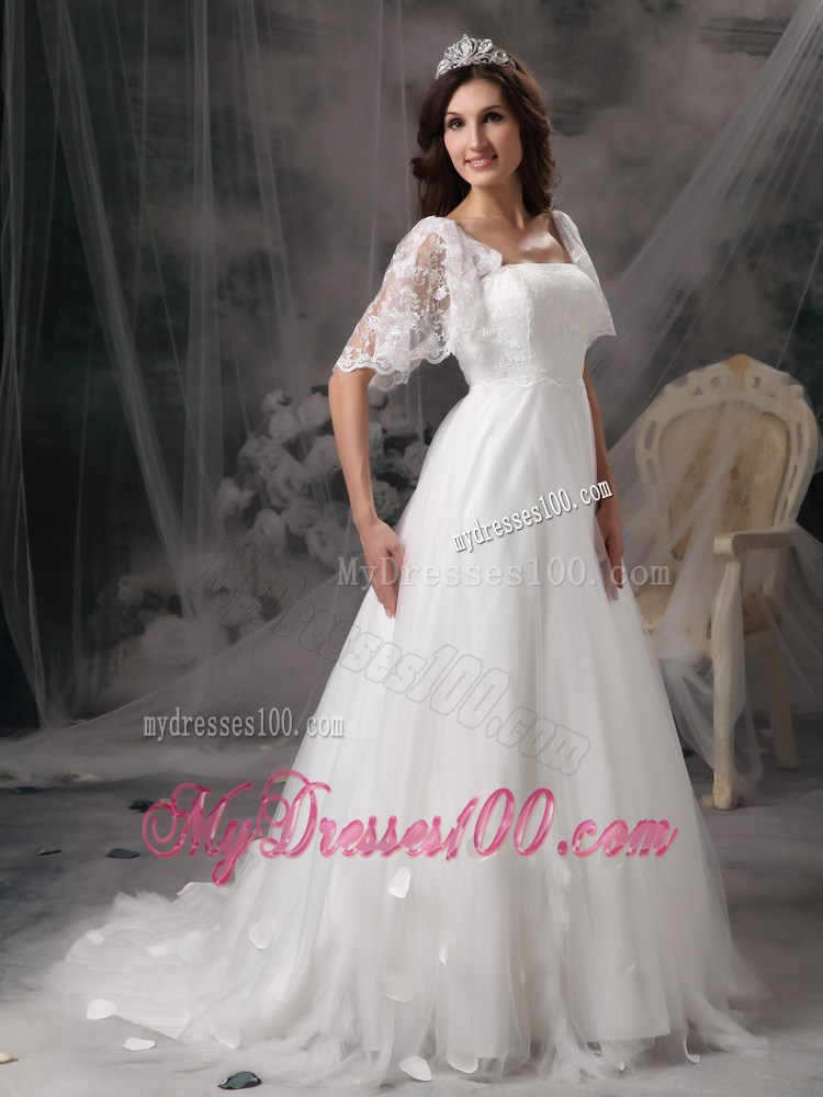 Stunning Square Neckline Short Sleeve White Wedding Gown Floral Decorate