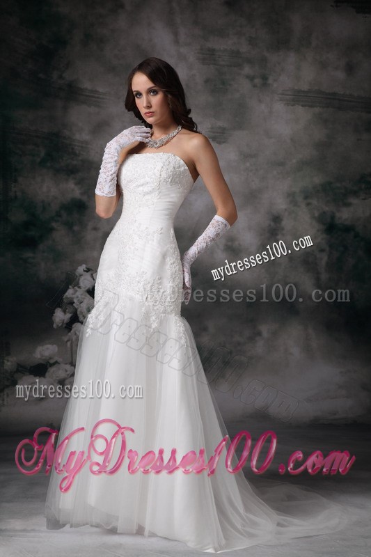 Simple Style White Lace Wedding Gown Brush Train Lace-up Back in Fashion