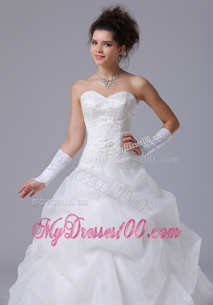 Appliques with Diamonds Decorated Pick-ups Full Length Bodice Wedding Dress