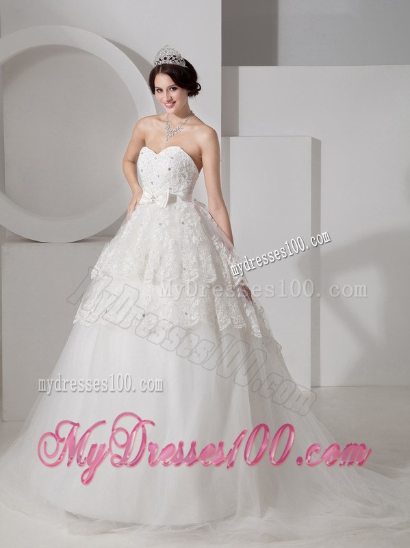 Beading and Lace Flowers Decorated Tiers Wedding Dresses with Bowknot